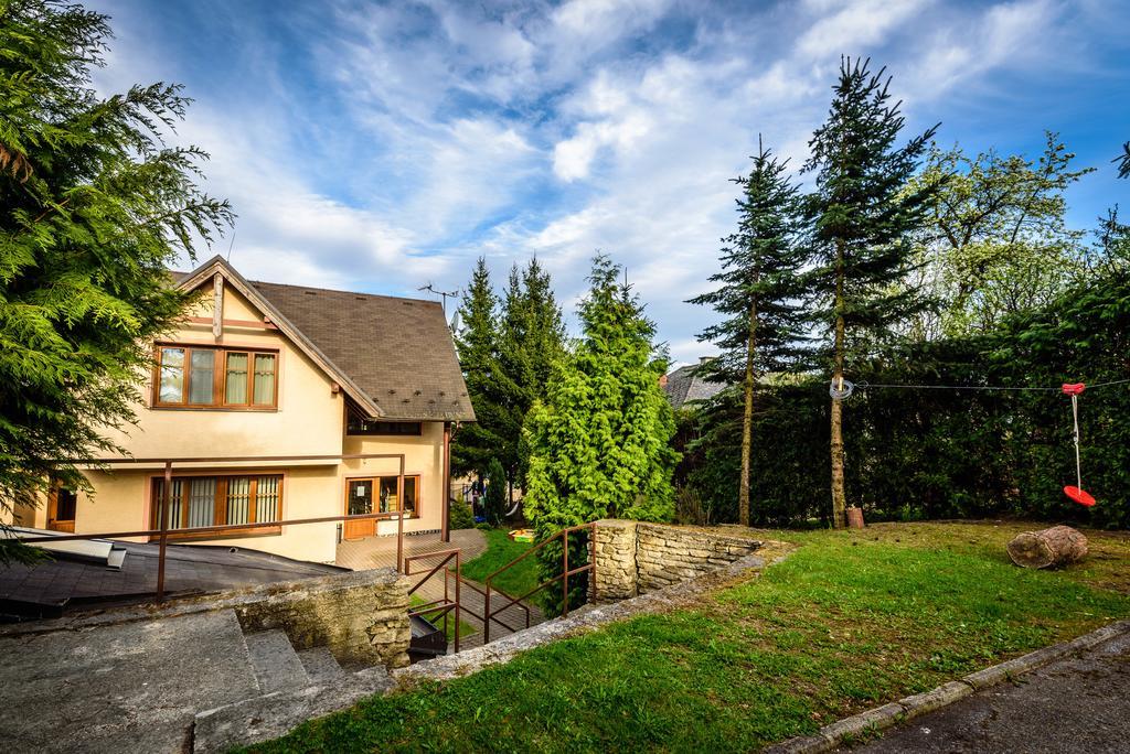 Vila Michal Bešeňová Esterno foto