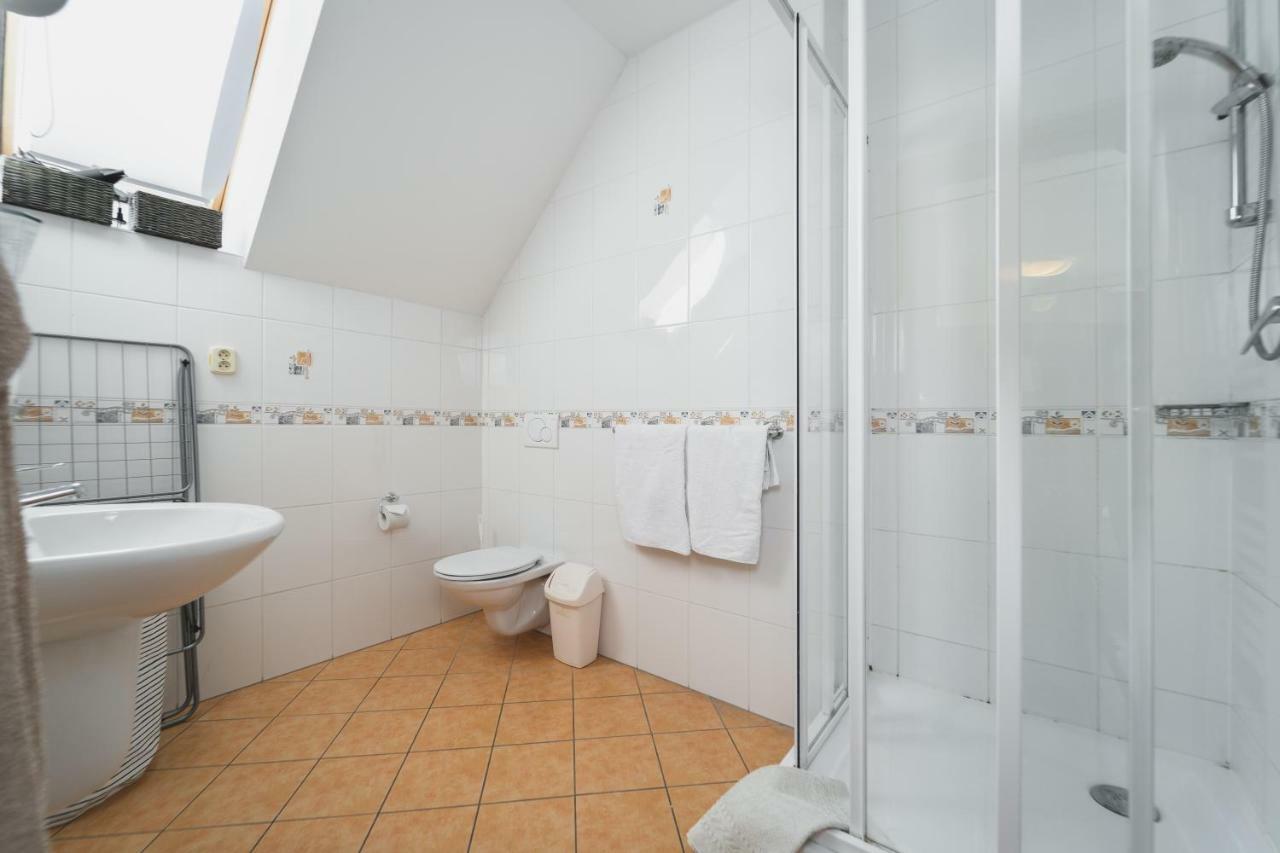 Vila Michal Bešeňová Esterno foto